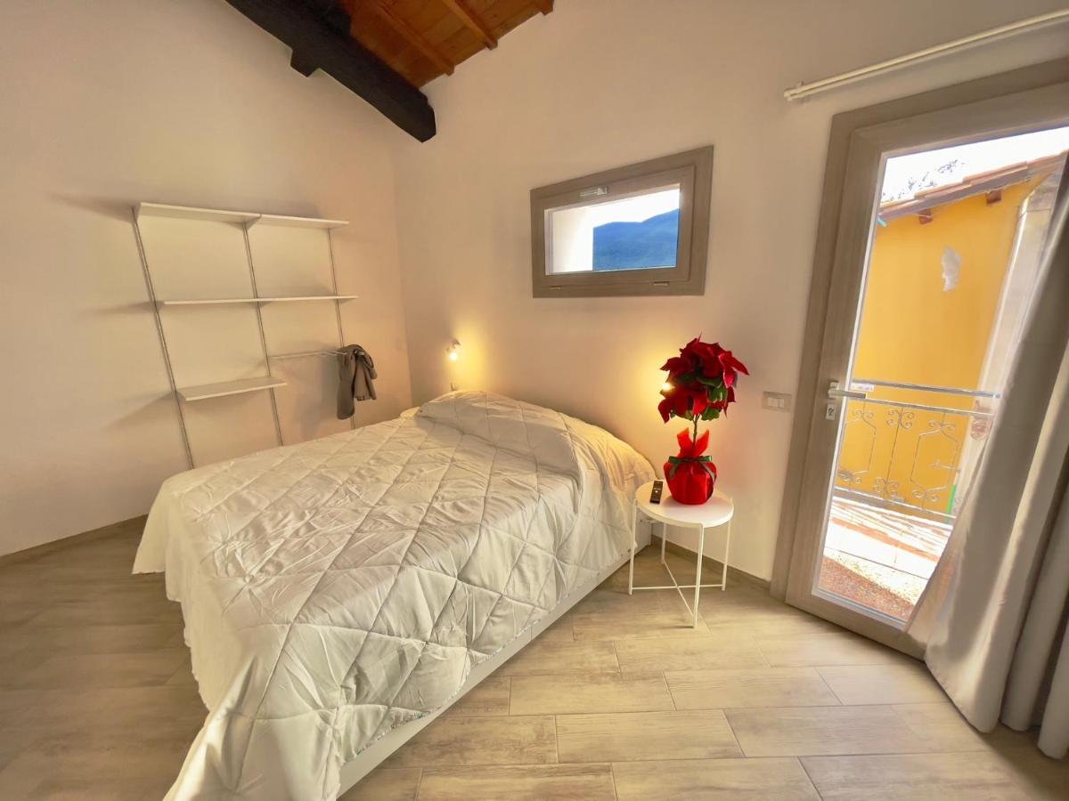 Domu Virginia Bed & Breakfast Castiadas Dış mekan fotoğraf