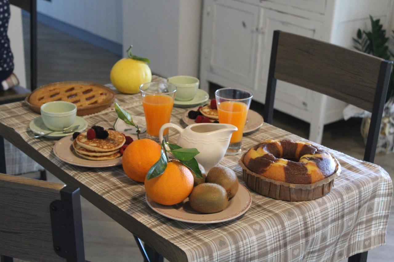 Domu Virginia Bed & Breakfast Castiadas Dış mekan fotoğraf